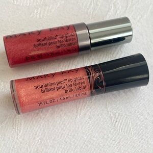 Mary Kay Nourishine Lip Gloss Fancy Nancy & Berry Sparkle New no Box